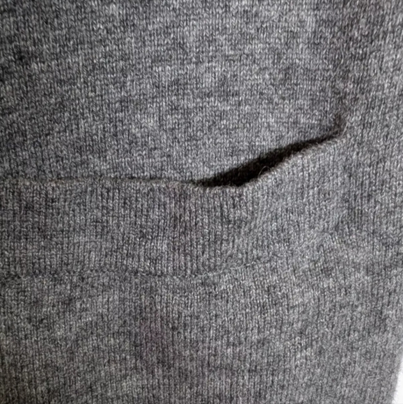 Vince 100% Cashmere short sleeve cardigan - Picture 6 of 11